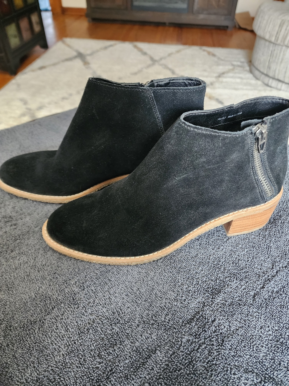 Dolce Vita Black Suede Ankle Booties with Side Zip and Wood-Tone Heel 8.5